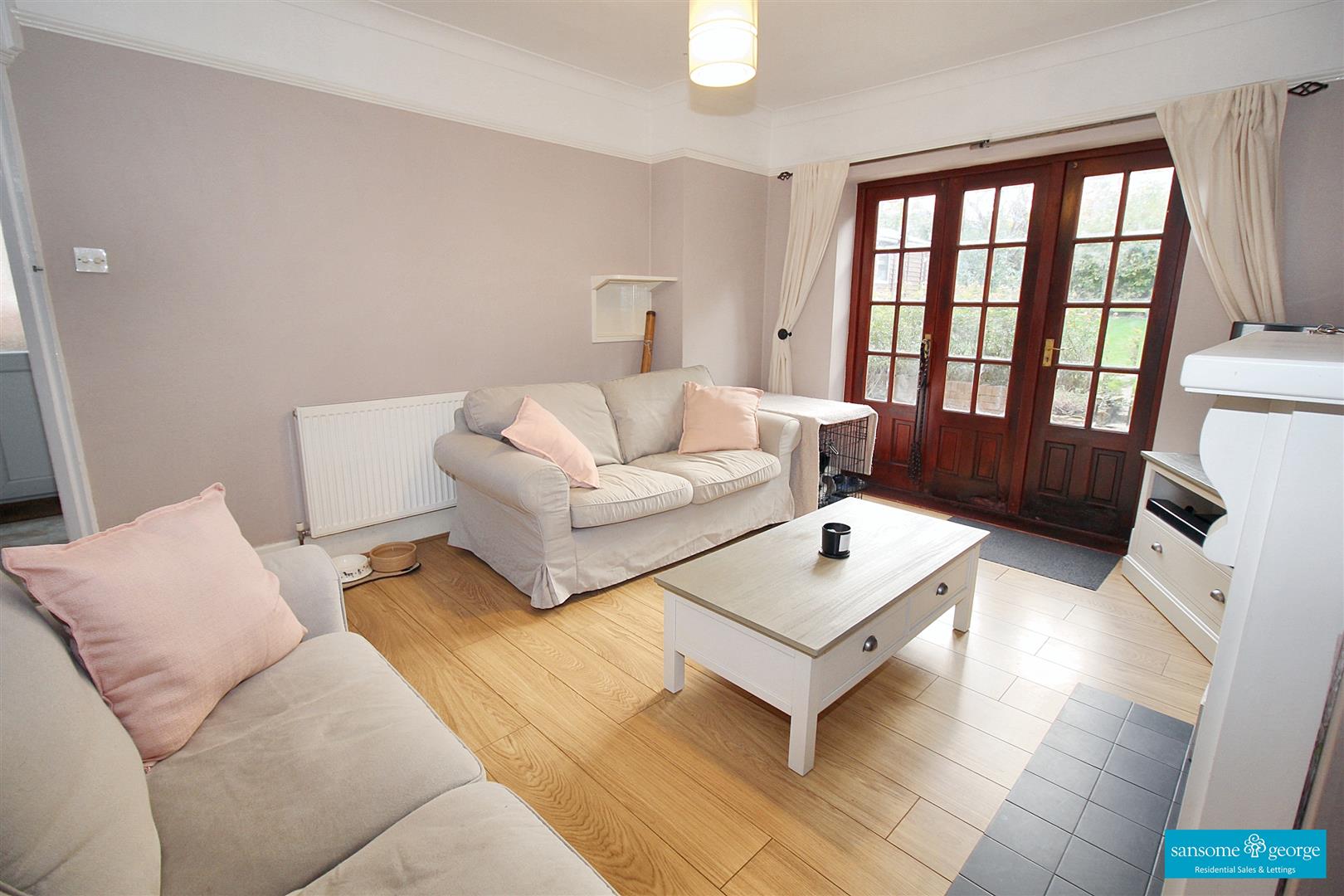 2 bed property in St. Ronans Road, Reading